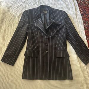 Vintage Escada tailored pinstripe navy and white blazer size 36
